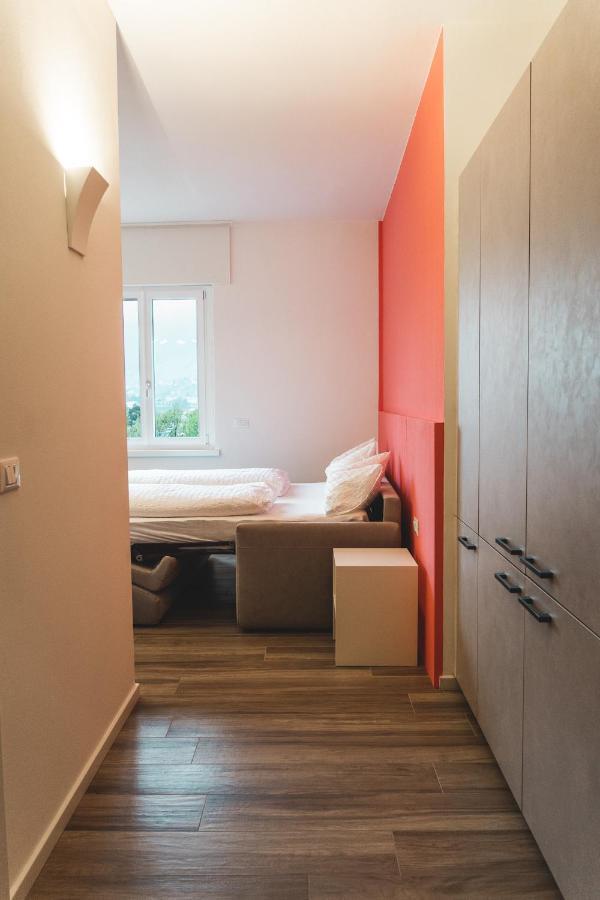 Studio-Appartment - Hotel Lux Мерано Экстерьер фото