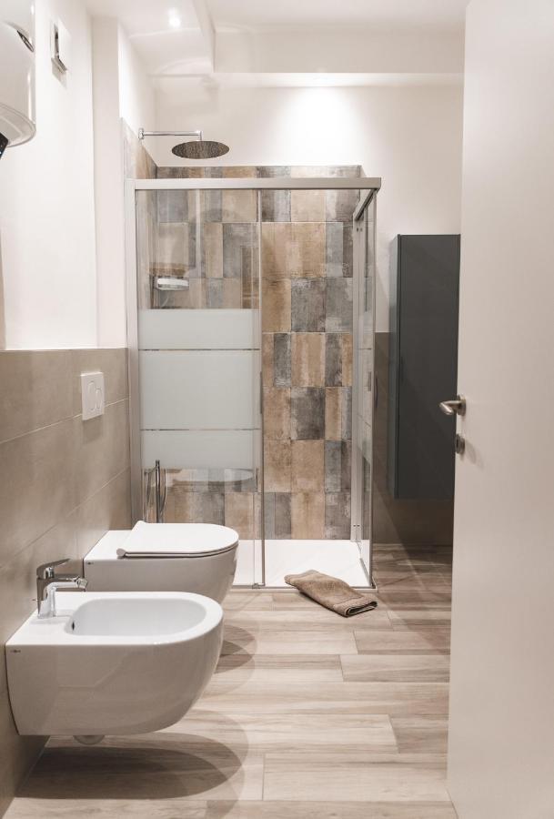 Studio-Appartment - Hotel Lux Мерано Экстерьер фото